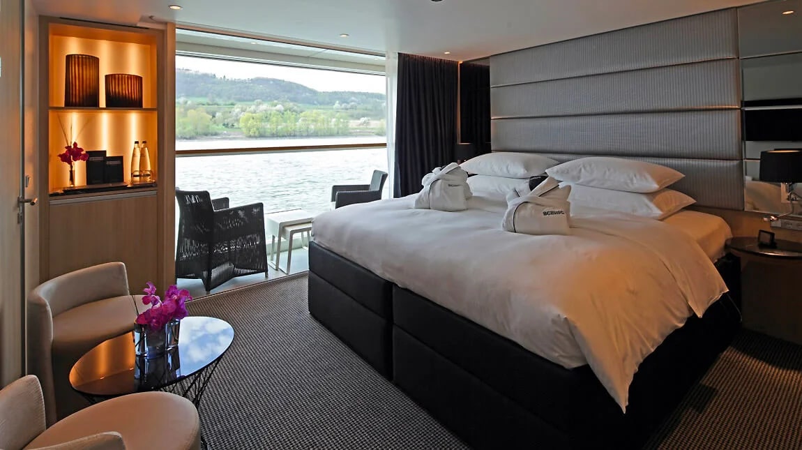 CRUCEROS FLUVIALES ICARION KD MOMENTOS CRUCEROS PAISES BAJOS CRUCEROS HOLANDA CRUCEROS BELGICA CRUCEROS DE LUJO EN ESPAÑOL LUXURY RIVER CRUISES SCENIC CRUISE SHIPS SCENIC EMERALD CRUISES ROYAL EMERALD CRUISES CRUCEROS GANTE CRUCEROS BRUJAS CRUCEROS BRUSELAS CRUCEROS AMSTERDAM CRUCEROS #KDMoments #IcarionCruceros #Cruceros #CrucerosFluviales #RiverCruises #Icarion #CrucerosIcarion #Cruceroclick